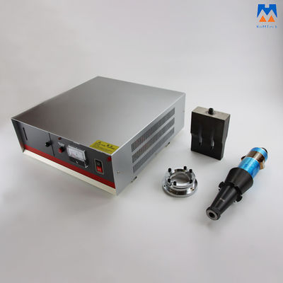 발전기 변환기와 호른과 2600W 초음파 발생 장치 연속적인 초음파 용접 시스템