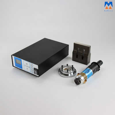 발전기 변환기와 호른과 플라스틱 용접 20KHz 2000W 초음파 단속 용접 시스템