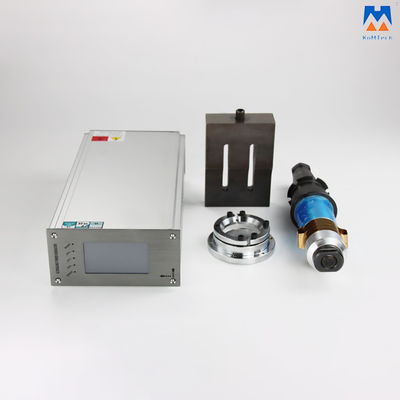 15KHz 2600W 초음파 용접은 PLC 디지털 발전기 변환기와 호른과 함께 설정했습니다